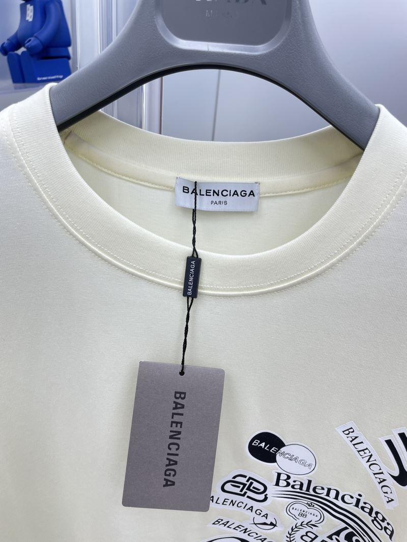 Balenciaga T-Shirts